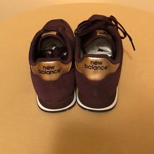 new balance 311 womens burgundy